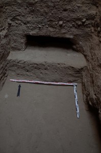 March 8: The entrance of the burial chamber appears on the northern side!